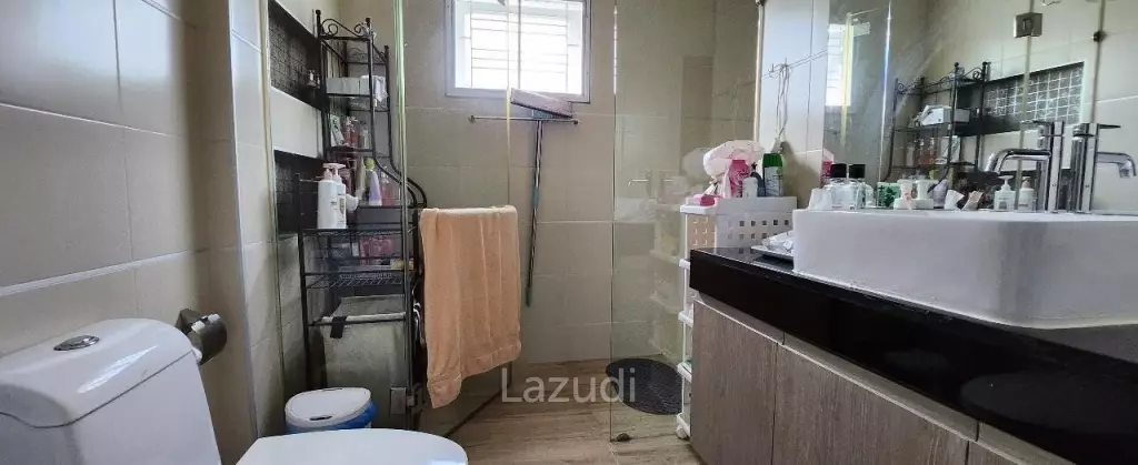 3Bedrooms House with Pool for Sale