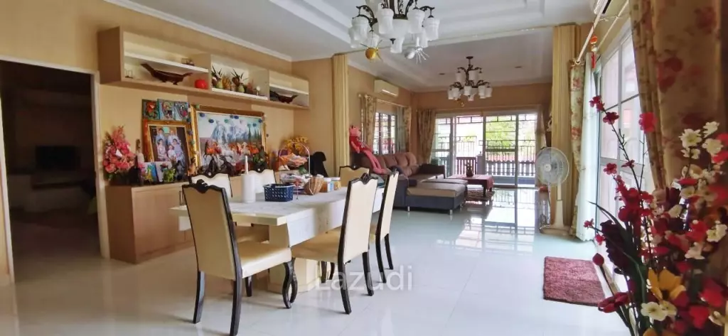 Sattahip House with 3Bedrooms for Sale