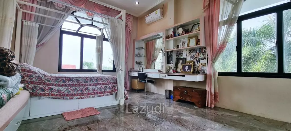 Mabprachan 6 Bedrooms House for Sale