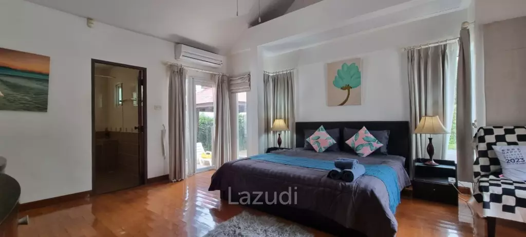 3 Beds 3 Baths 230 SQ.M. Villa for Rent in East Pattaya