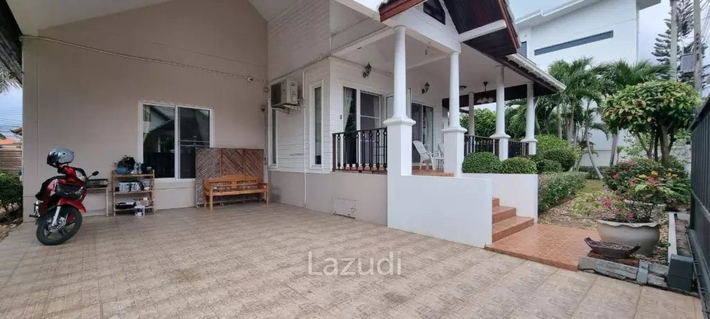 3 Beds 3 Baths 230 SQ.M. Villa for Rent in East Pattaya