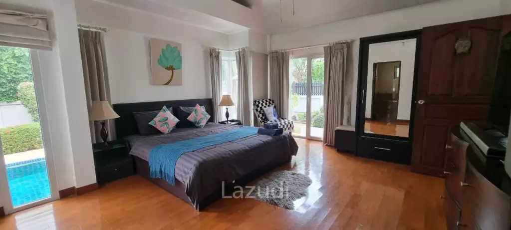 3 Beds 3 Baths 230 SQ.M. Villa for Rent in East Pattaya