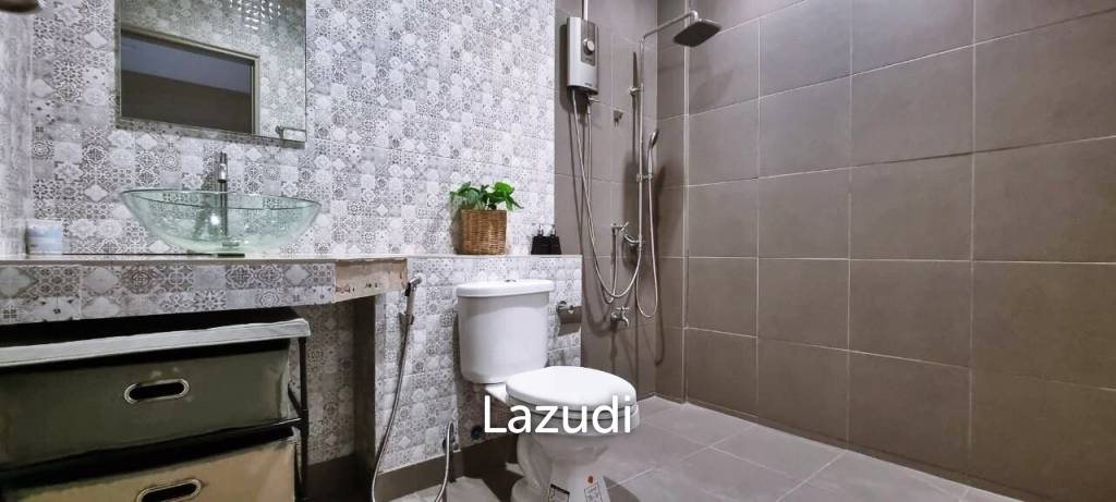 168 SQ.M 3 Bed 3 Storey House in Na Jomtien