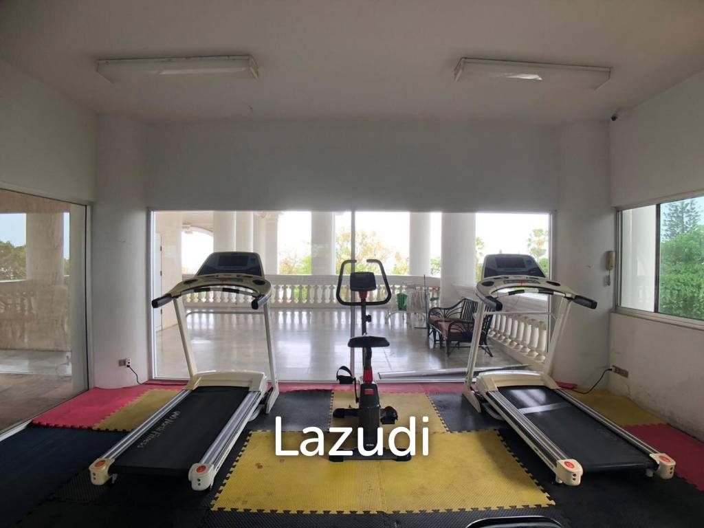 Park Beach Condo for Sale in Naklua