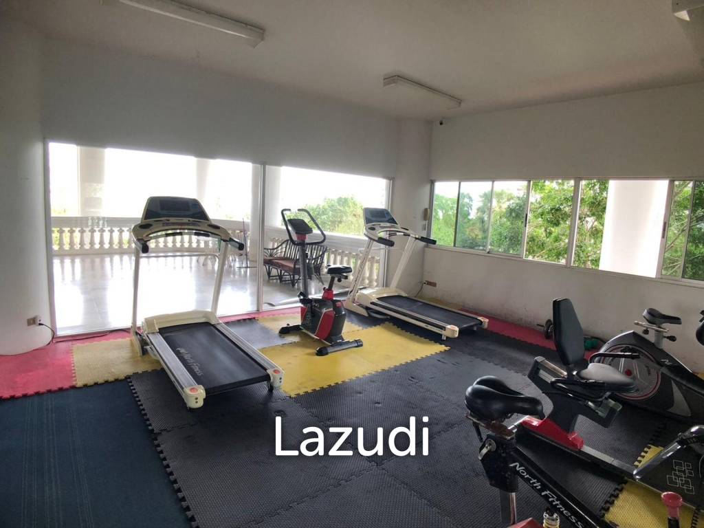 Park Beach Condo for Sale in Naklua