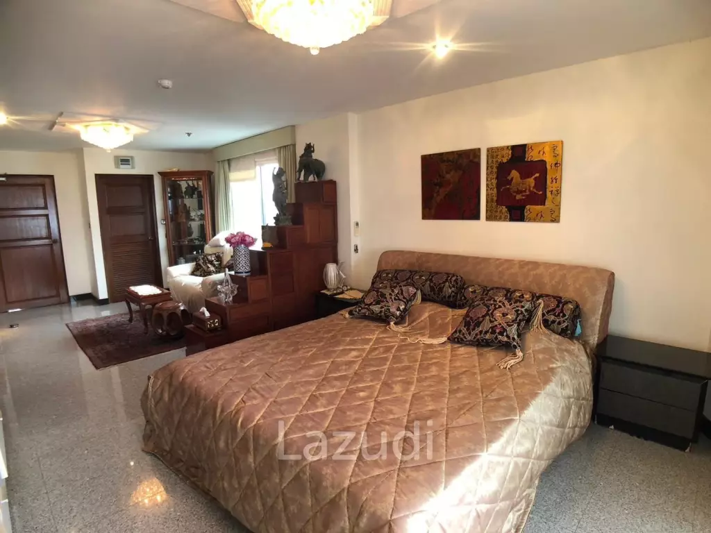 Park Beach Condo for Sale in Naklua