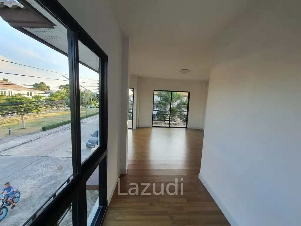 2 Storey House for Sale in East Pattaya