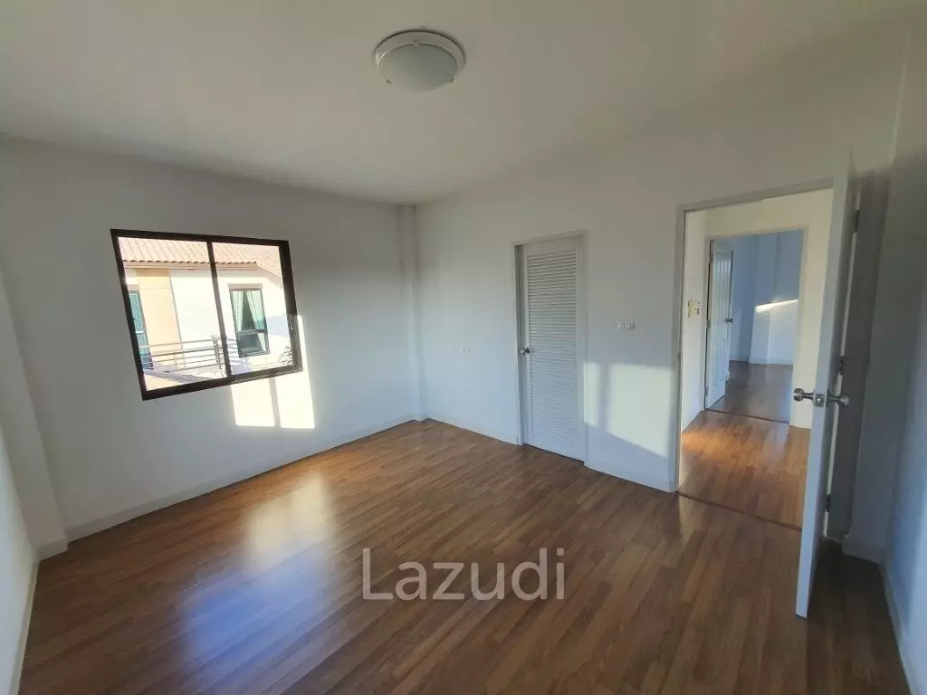 2 Storey House for Sale in East Pattaya