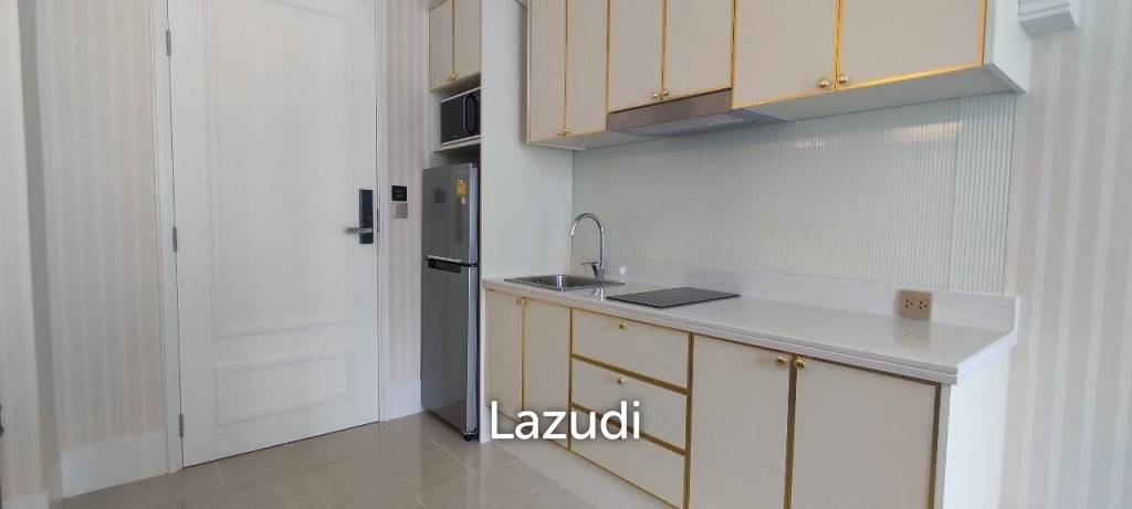 1 Bed 1 Bath 36.8 SQ.M Grand Florida Beachfront