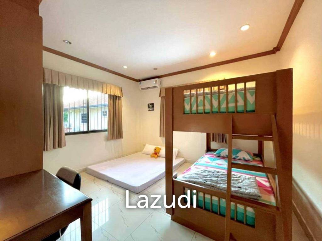 House with Swimming Pool for Sale