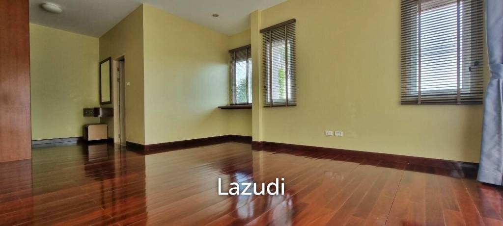 2 Storey Bang Saray House for Sale