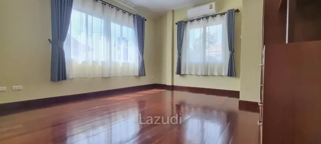 2 Storey Bang Saray House for Sale