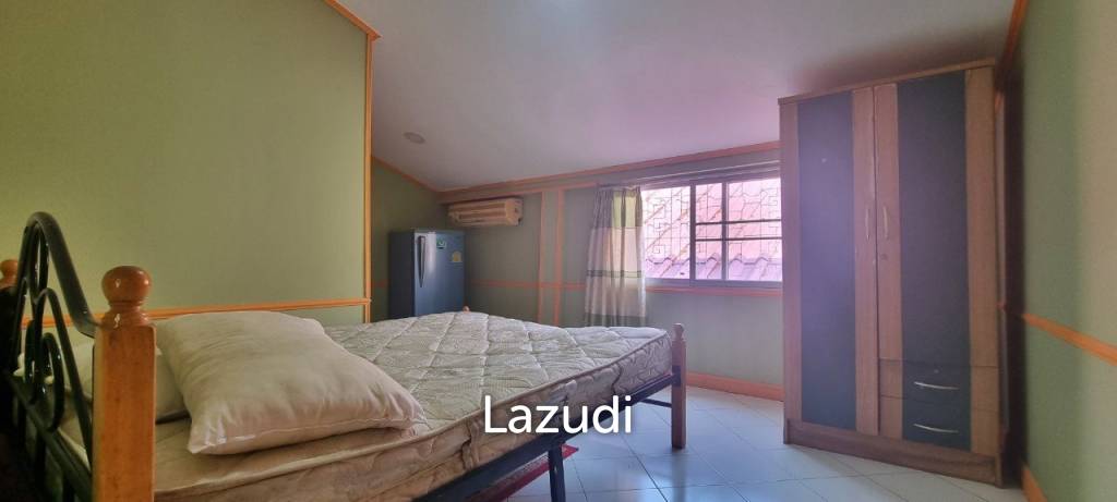 3-Storey House for Sale in Thappraya