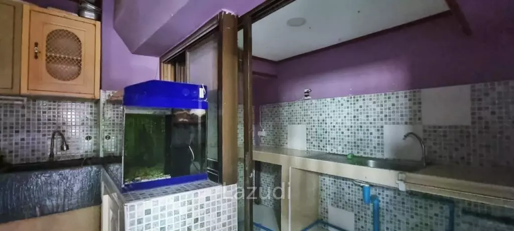 3-Storey House for Sale in Thappraya