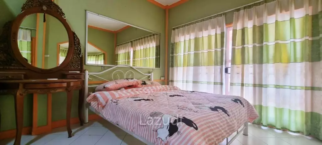 3-Storey House for Sale in Thappraya