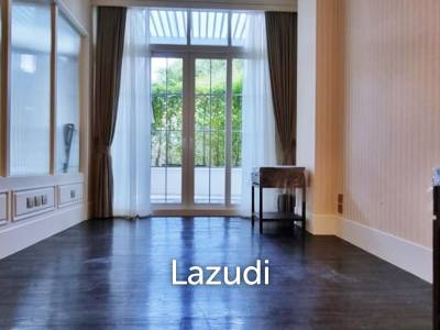 1 Bed 67 SQ.M Grand Florida Beachfront