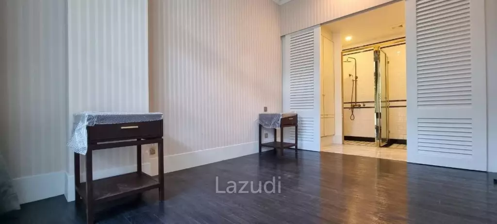 1 Bed 67 SQ.M Grand Florida Beachfront