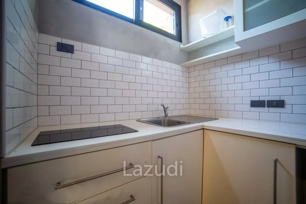 Luxury 9 Bedrooms House for Sale