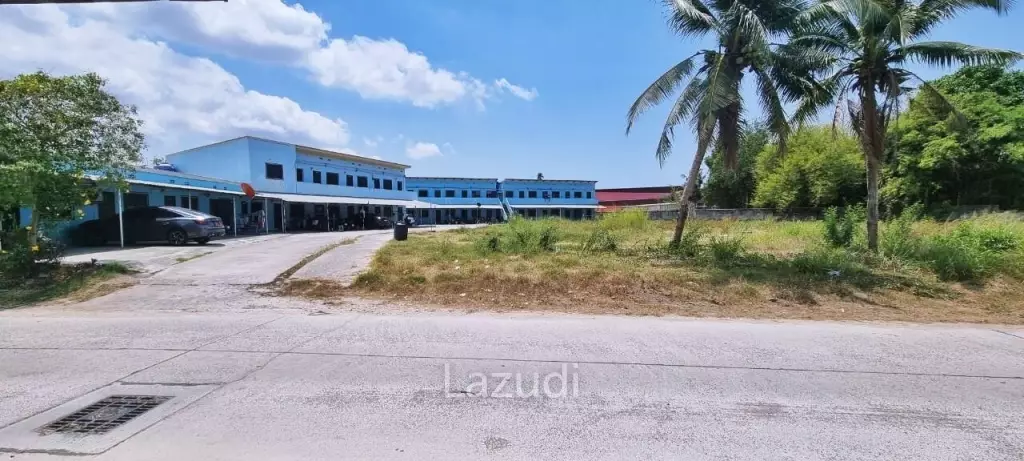 Apartment Building and Land for Sale