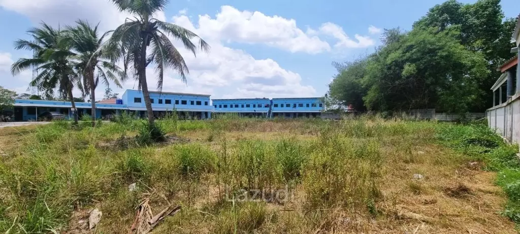Apartment Building and Land for Sale