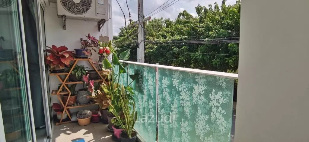 2 Bedrooms 1 Bathroom 67 SQ.M Sea Saran Condo