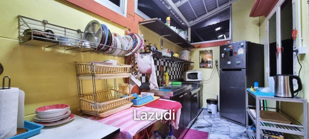 3 Storey House in Wongamat for Sale