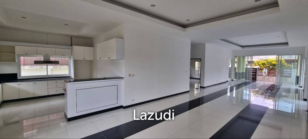 Huay Yai Unfurnished House for Sale