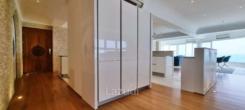 2 Bed 2 Bath 199 SQ.M Metro Jomtien Condotel