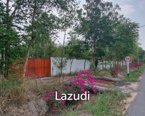 Great Land for Sale in Pong