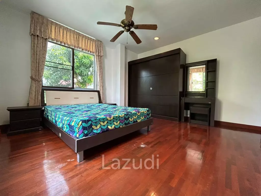 บ้าน 4 ห้องนอนในวงศ์อมาตย์ให้เช่า
