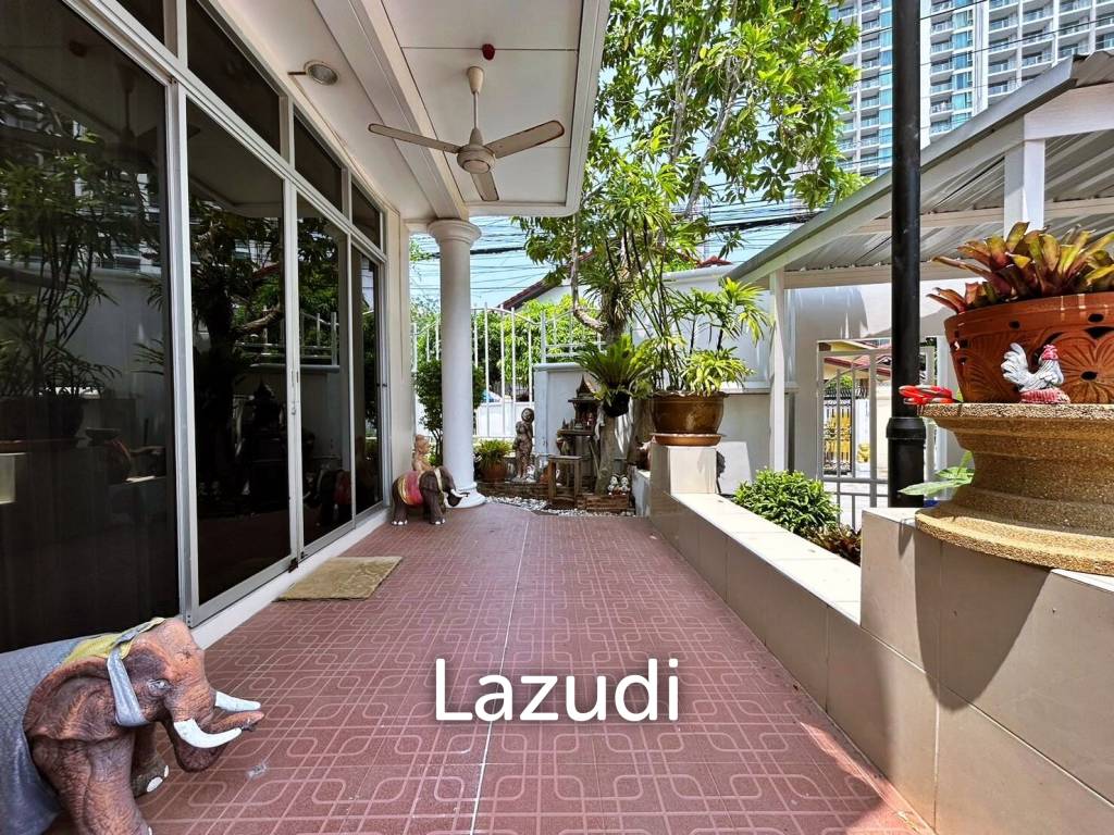 บ้าน 4 ห้องนอนในวงศ์อมาตย์ให้เช่า