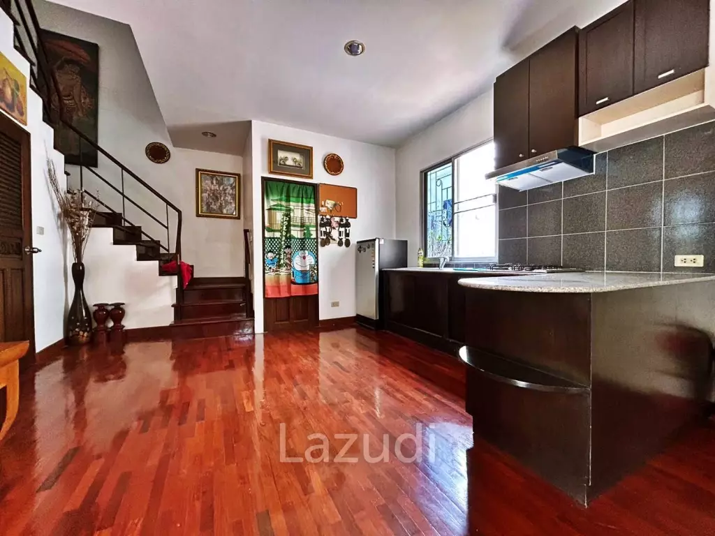 บ้าน 4 ห้องนอนในวงศ์อมาตย์ให้เช่า