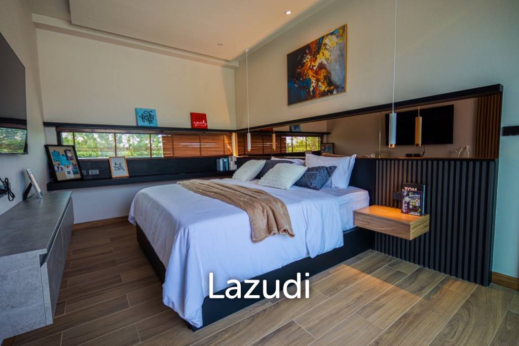 Luxury Private Pool House for Sale