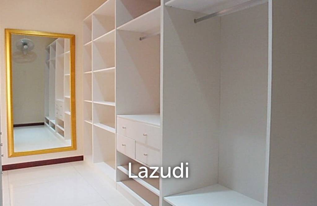 Beautiful 4Bedrooms House for Sale