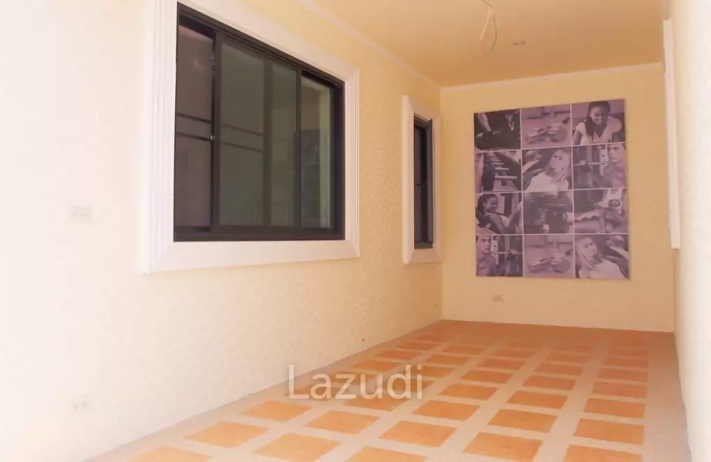 Beautiful 4Bedrooms House for Sale