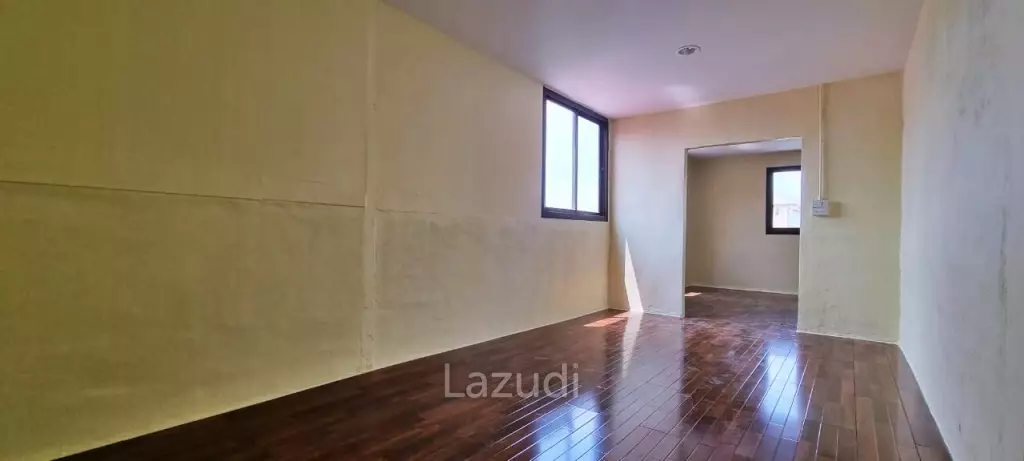 Commercial Building for Sale at Pattaya