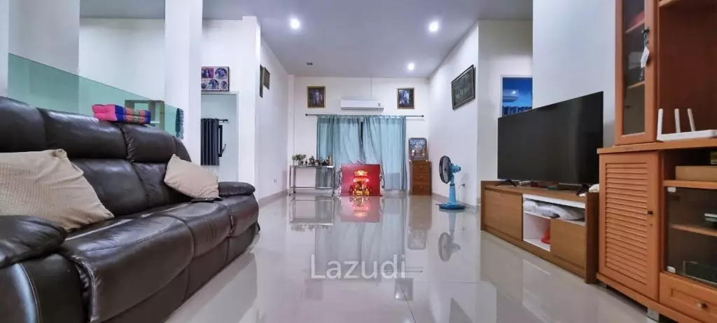 4 Bedrooms 250 SQ.M House in Sattahip