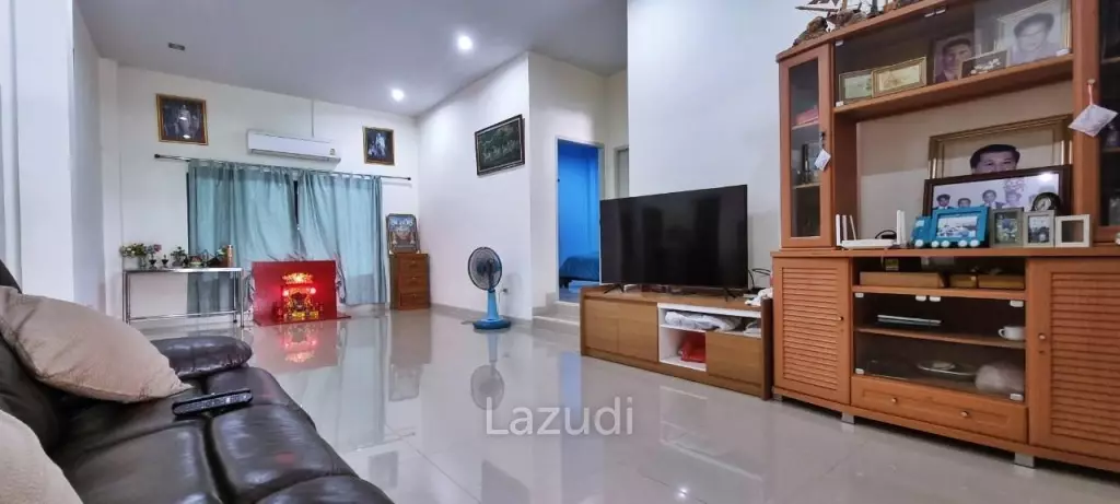 4 Bedrooms 250 SQ.M House in Sattahip