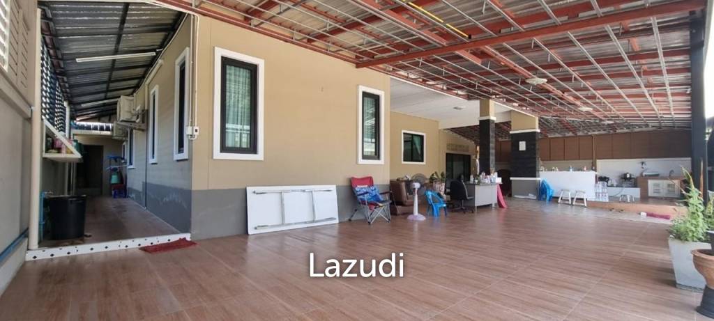 4 Bedrooms 250 SQ.M House in Sattahip