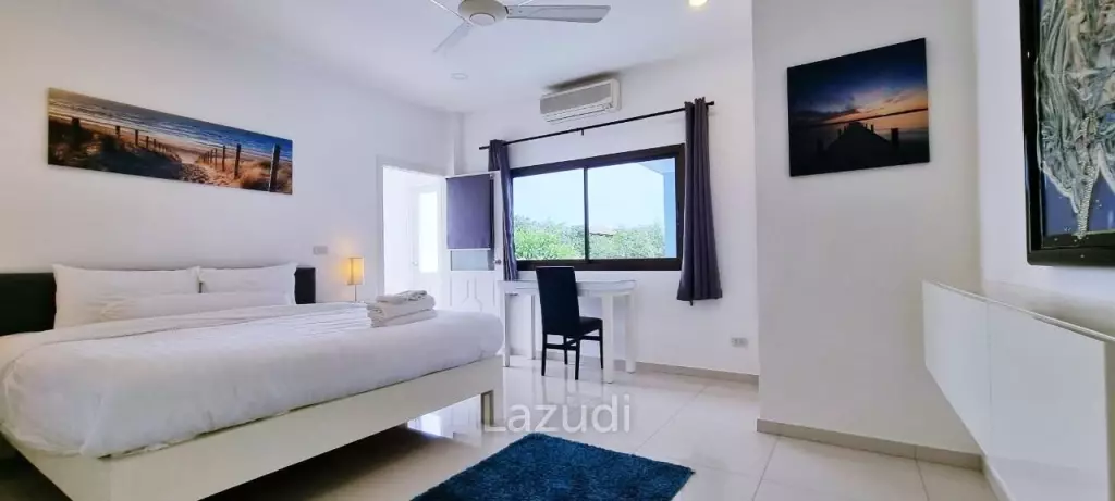 Private 6 Bedrooms House for Sale