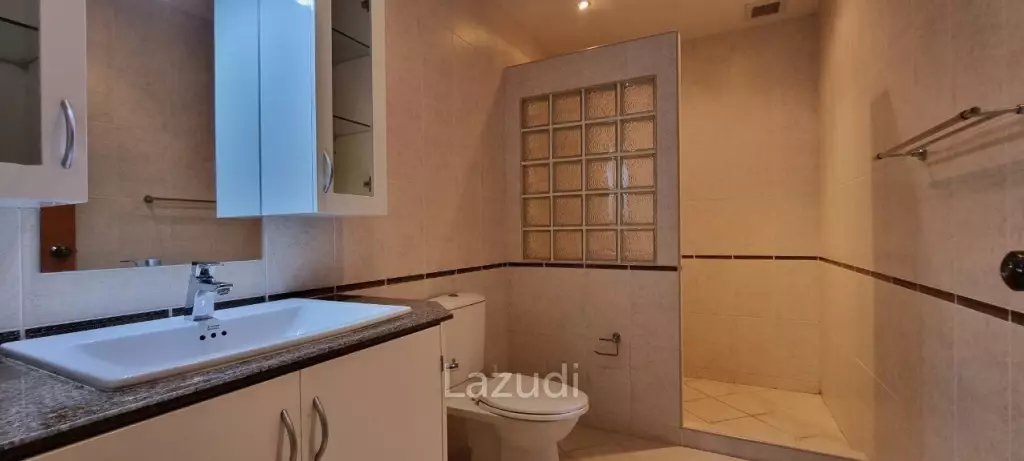 Tropical Village for Sale in Sattahip