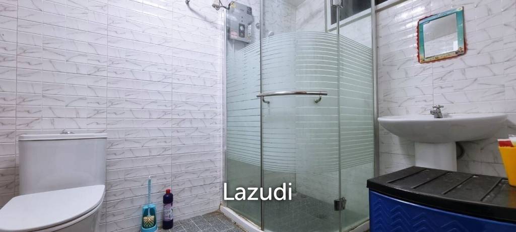 5Bedrooms House in Bangsaray for Sale