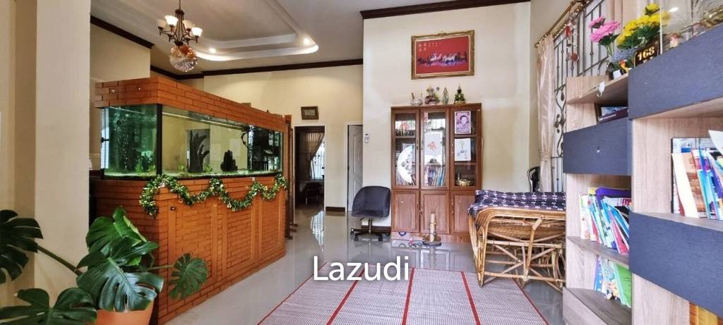 5Bedrooms House in Bangsaray for Sale
