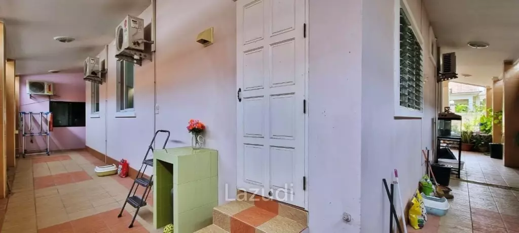 5Bedrooms House in Bangsaray for Sale