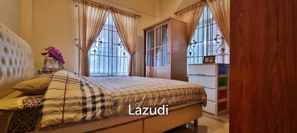 5Bedrooms House in Bangsaray for Sale