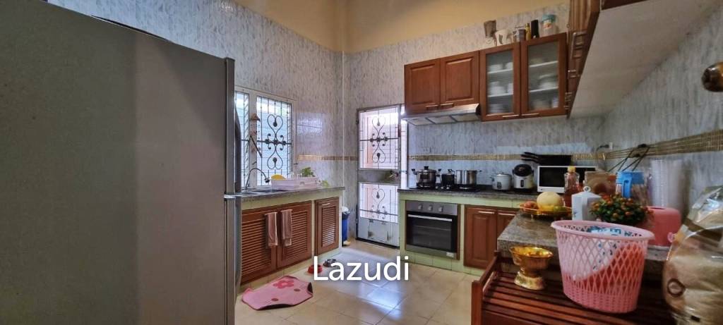 5Bedrooms House in Bangsaray for Sale
