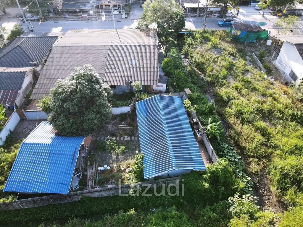 Building and Land for Sale at Huay Yai