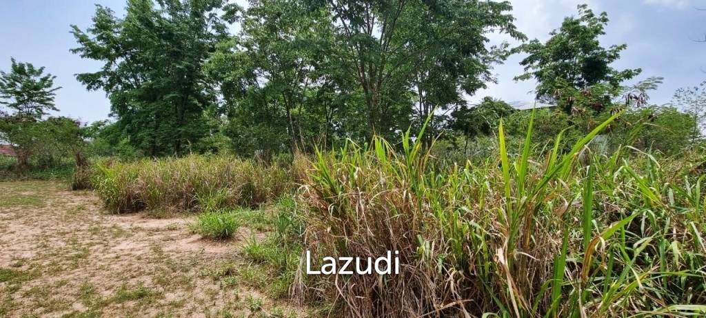 Land plot of 3 Rai for Sale in Bangsaray