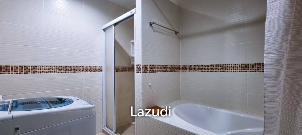 2 Bedrooms 82 SQ.M Wongamat Privacy Condo