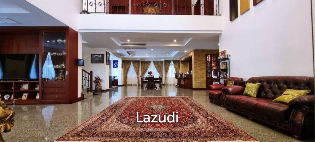Wonderful 10 Bedrooms House for Sale